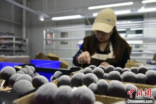 真有“两把刷子”！麻将胡了app沧州(图2)